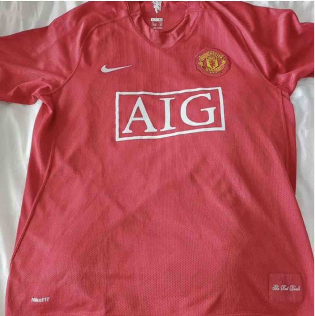 Manchester United 2008 home shirt football shirt hunting charity shop find